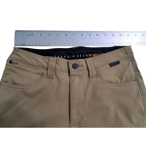 Wrangler Pants Women's 8 Tall Beige ATG All Terrain Gear Nylon Blend Hike Trail - Picture 9 of 10